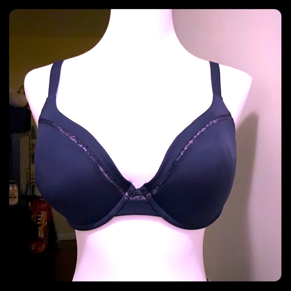 Navy blue elegant bra